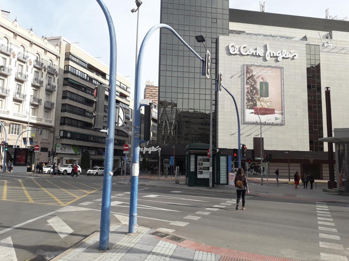 Eve ,Estacion Central لقنت المظهر الخارجي الصورة